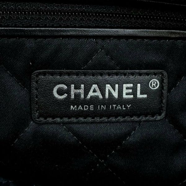 シャネル ハンドバッグ CHANEL 22 マトラッセ スモール デニム AS3260 CHANEL ポーチ付き ショルダーバッグ 黒