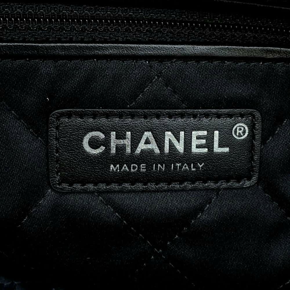 シャネル ハンドバッグ CHANEL 22 マトラッセ スモール デニム AS3260 CHANEL ポーチ付き ショルダーバッグ 黒