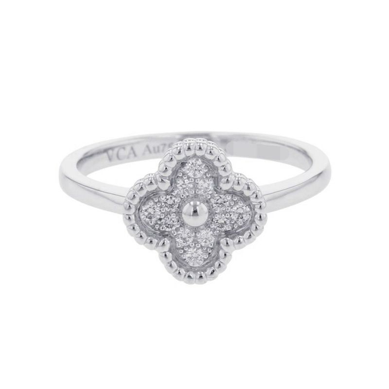 ヴァンクリ リング スウィート アルハンブラ リング ダイヤ12P 計0.08ct K18WG リングサイズ47 VCARO85800