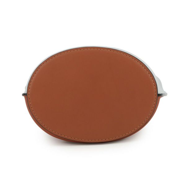 ロエベ ショルダーバッグ アナグラム ゲート バケット レザー 309.22BZ57 LOEWE