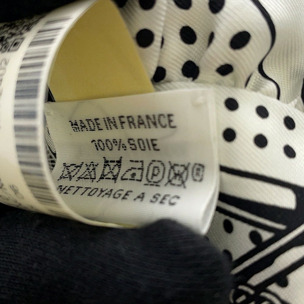 エルメス スカーフ ツイリー フリル エプロン・ドール・バンダナ シルク HERMES 2024年春夏 黒 白