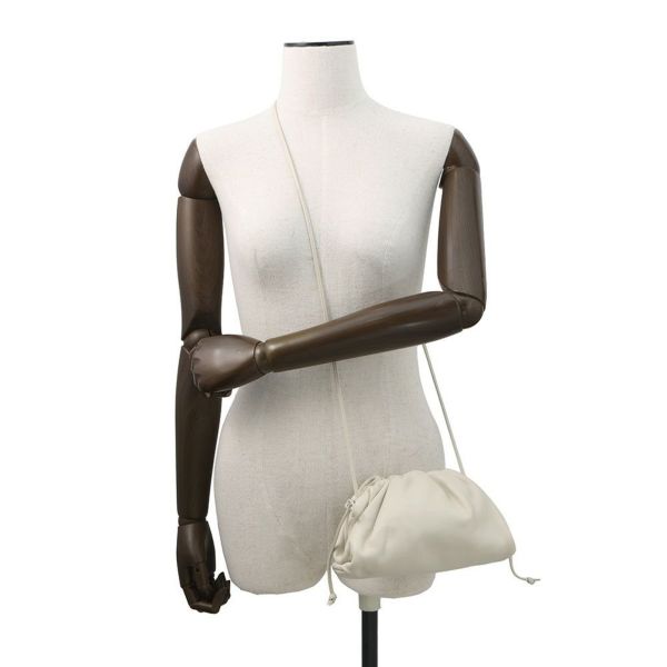 ボッテガヴェネタ ショルダーバッグ ミニ ザ・ポーチ 585852 BOTTEGA VENETA