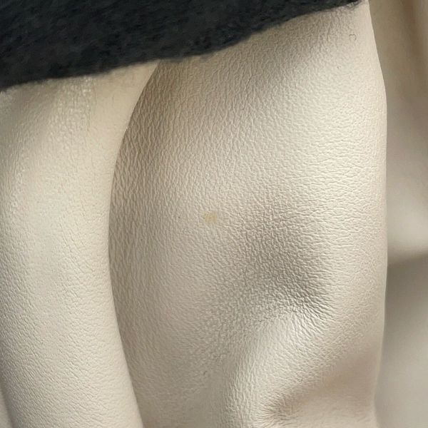 ボッテガヴェネタ ショルダーバッグ ミニ ザ・ポーチ 585852 BOTTEGA VENETA