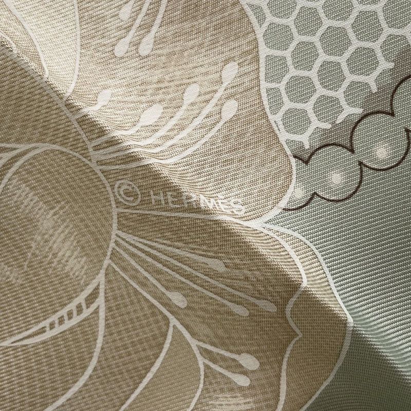 エルメス スカーフ カレ90 Doigts de Fee 妖精の指 シルク HERMES シルクスカーフ