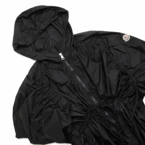 モンクレール ジャケット ポンチョ ドルマンスリーブ ナイロン レディースサイズ1 E10934904105 MONCLER 黒