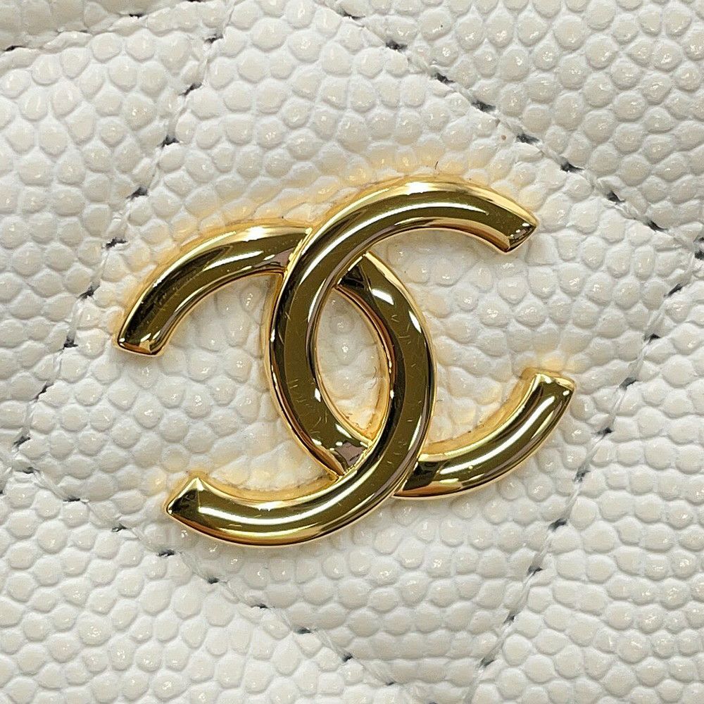 シャネル チェーンショルダーバッグ バニティ ココマーク マトラッセ トランプ キャビアスキン AP3079 CHANEL 白