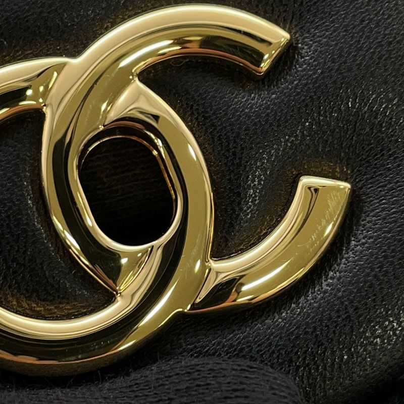 シャネル チェーンショルダーバッグ マトラッセ30 ラムスキン ココマーク A58600 CHANEL バッグ 黒