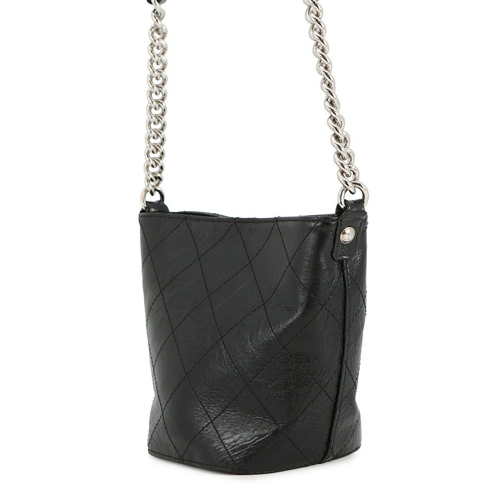 シャネル ショルダーバッグ バケット ココマーク マトラッセ CHANEL 黒