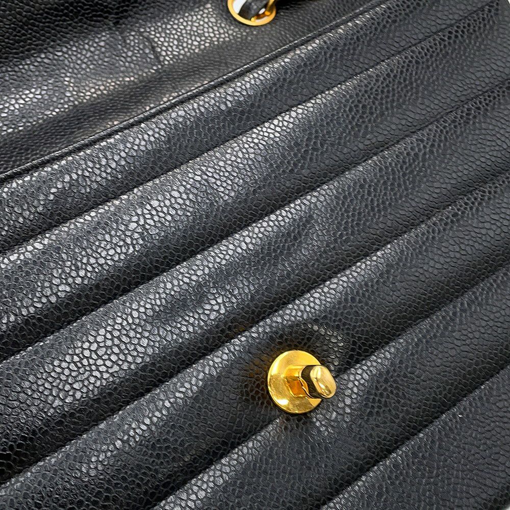 シャネル チェーンショルダーバッグ マドモアゼル ココマーク キャビアスキン CHANEL 黒