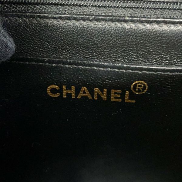 シャネル チェーンショルダーバッグ マドモアゼル ココマーク キャビアスキン CHANEL 黒