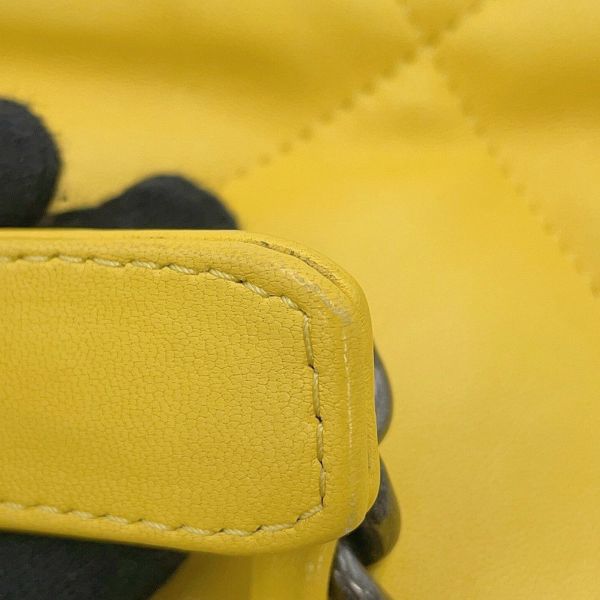 シャネル チェーンショルダーバッグ CHANEL19 マトラッセ ココマーク フラップ ラムスキン AS1160 CHANEL