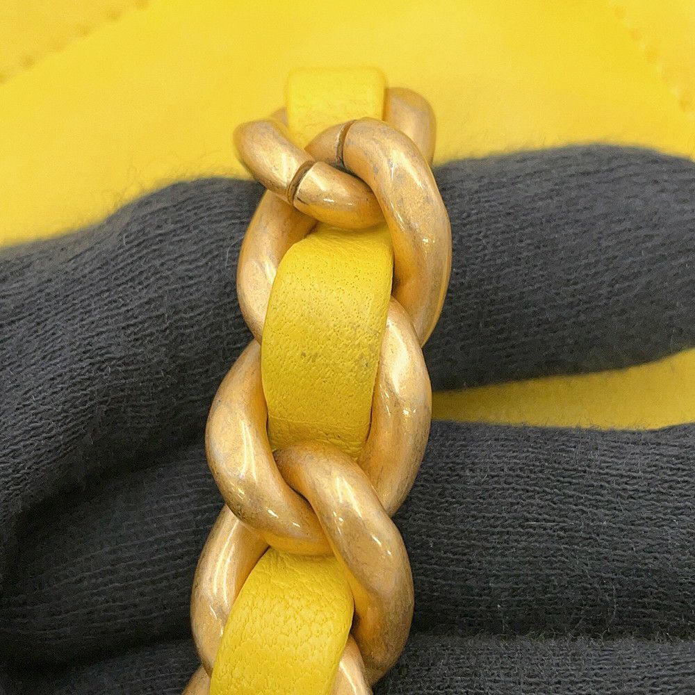 シャネル チェーンショルダーバッグ CHANEL19 マトラッセ ココマーク フラップ ラムスキン AS1160 CHANEL