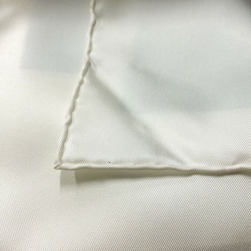 エルメス スカーフ カレ90 ブリッド・ドゥ・ガラ・アン・フルール HERMES シルク