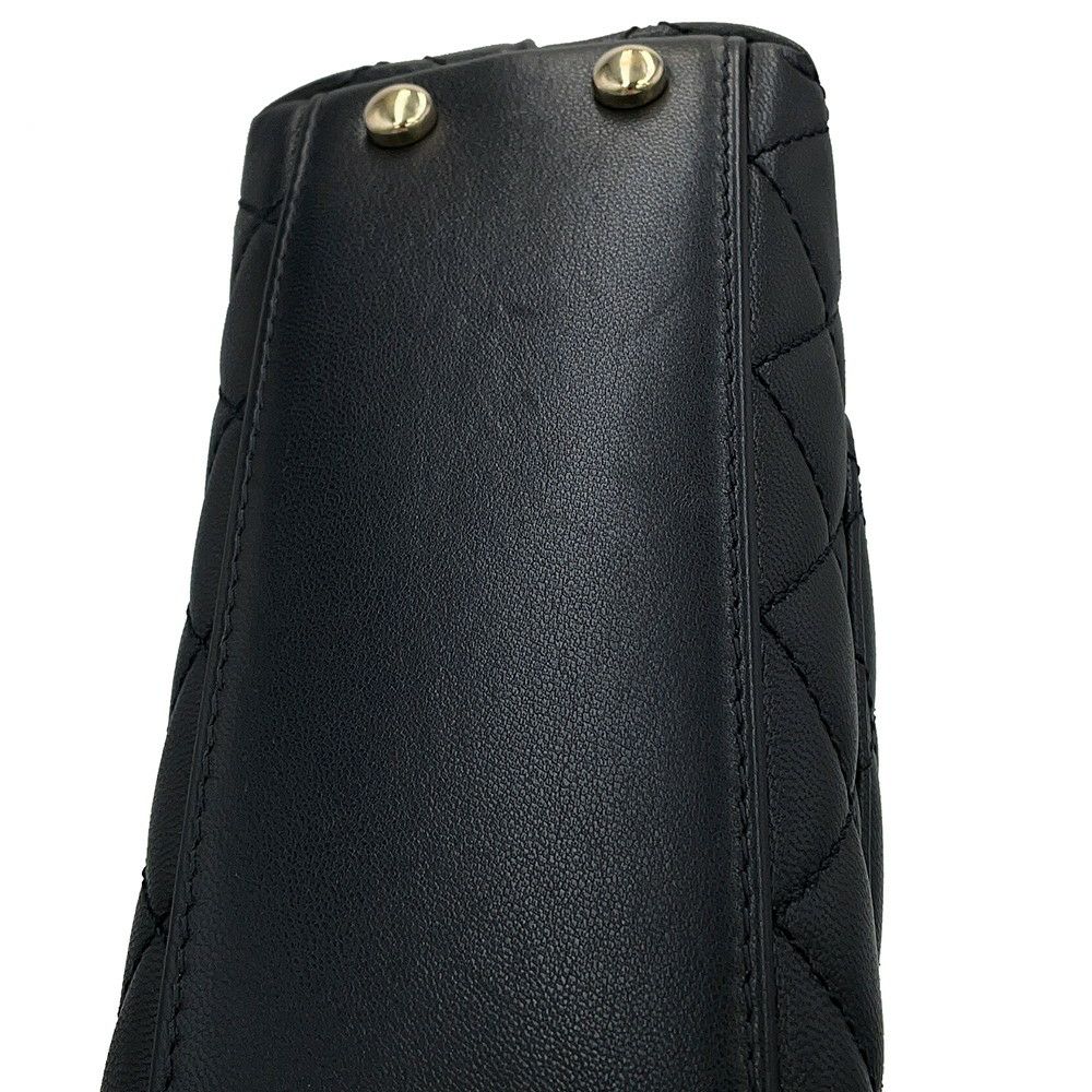 シャネル ハンドバッグ ココマーク マトラッセ トップハンドル ミニ フラップ レザー AS2215 CHANEL 2way 黒