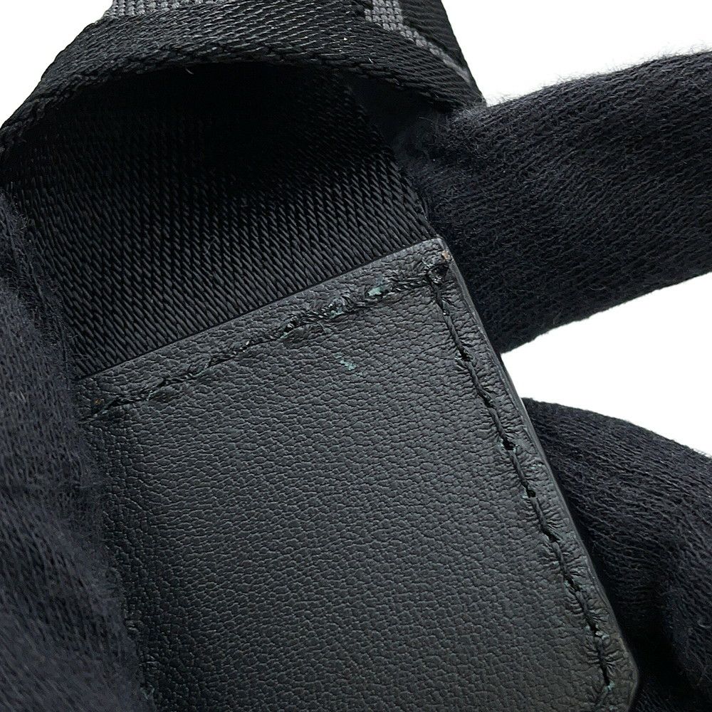 ロエベ ショルダーバッグ ゴヤ GOYA パファー メッセンジャーバッグ ナイロン B896G22X01 LOEWE 黒