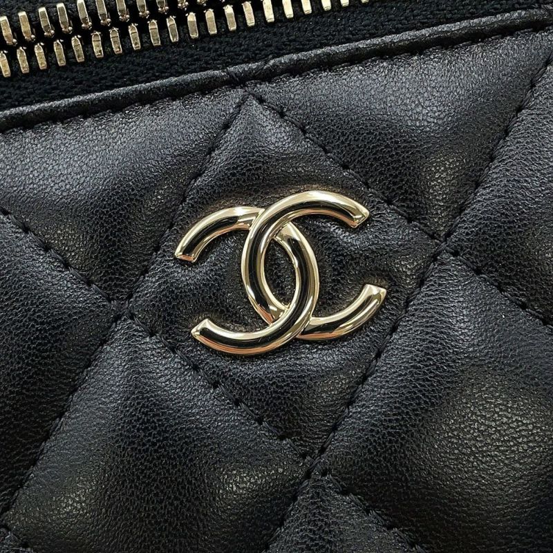 シャネル チェーンショルダーバッグ マトラッセ ココマーク ヴァニティバッグ ラムスキン AP2199 CHANEL 黒 バニティ