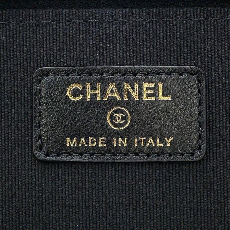 シャネル チェーンショルダーバッグ マトラッセ ココマーク ヴァニティバッグ ラムスキン AP2199 CHANEL 黒 バニティ