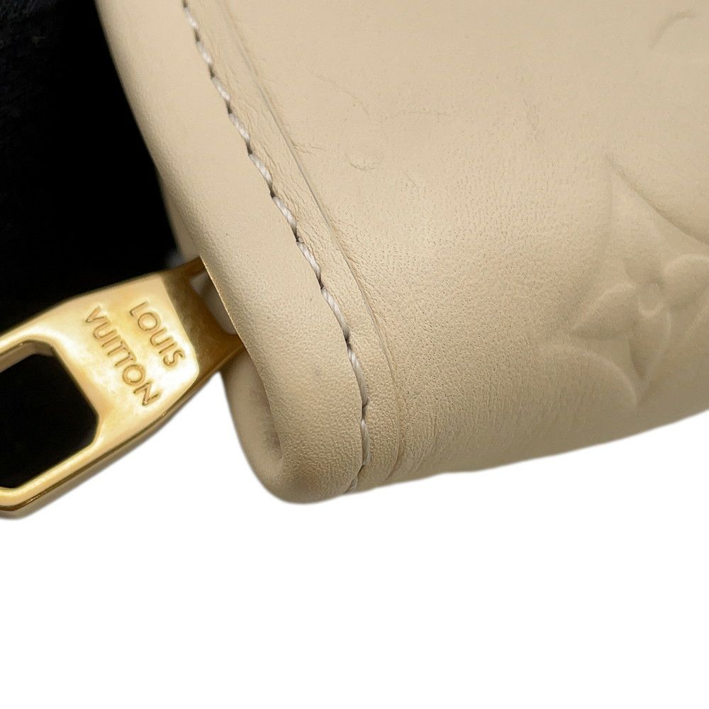 ルイヴィトン ポーチ モノグラム ギョーザ・ポーチ M26186 LOUIS VUITTON クラッチ