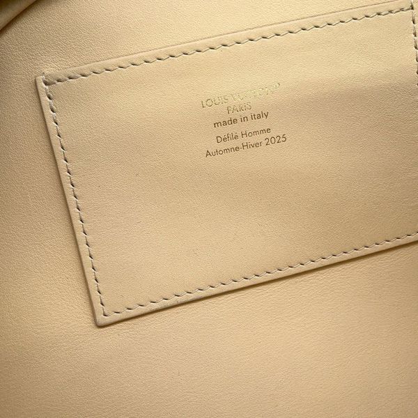 ルイヴィトン ポーチ モノグラム ギョーザ・ポーチ M26186 LOUIS VUITTON クラッチ