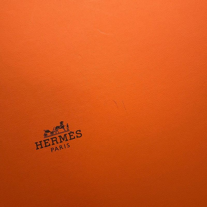 エルメス ポーチ ピロ セサミ/ウルトラヴァイオレット/シルバー金具 ラムスキン U刻印