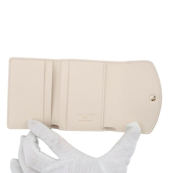 ルイヴィトン 財布 モノグラム・マヒナ ポルトフォイユ・イリス XS M25640 LOUIS VUITTON ヴィトン 三つ折り財布 コンパクト