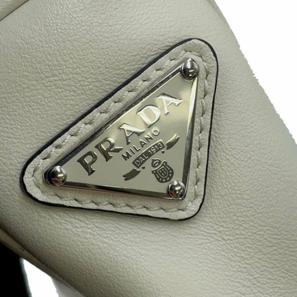 プラダ ショルダーバッグ トライアングル ロゴエンボス レザー 1BH190 PRADA バッグ 白 安心保証 |  中古・新品ブランド販売ギャラリーレア公式通販