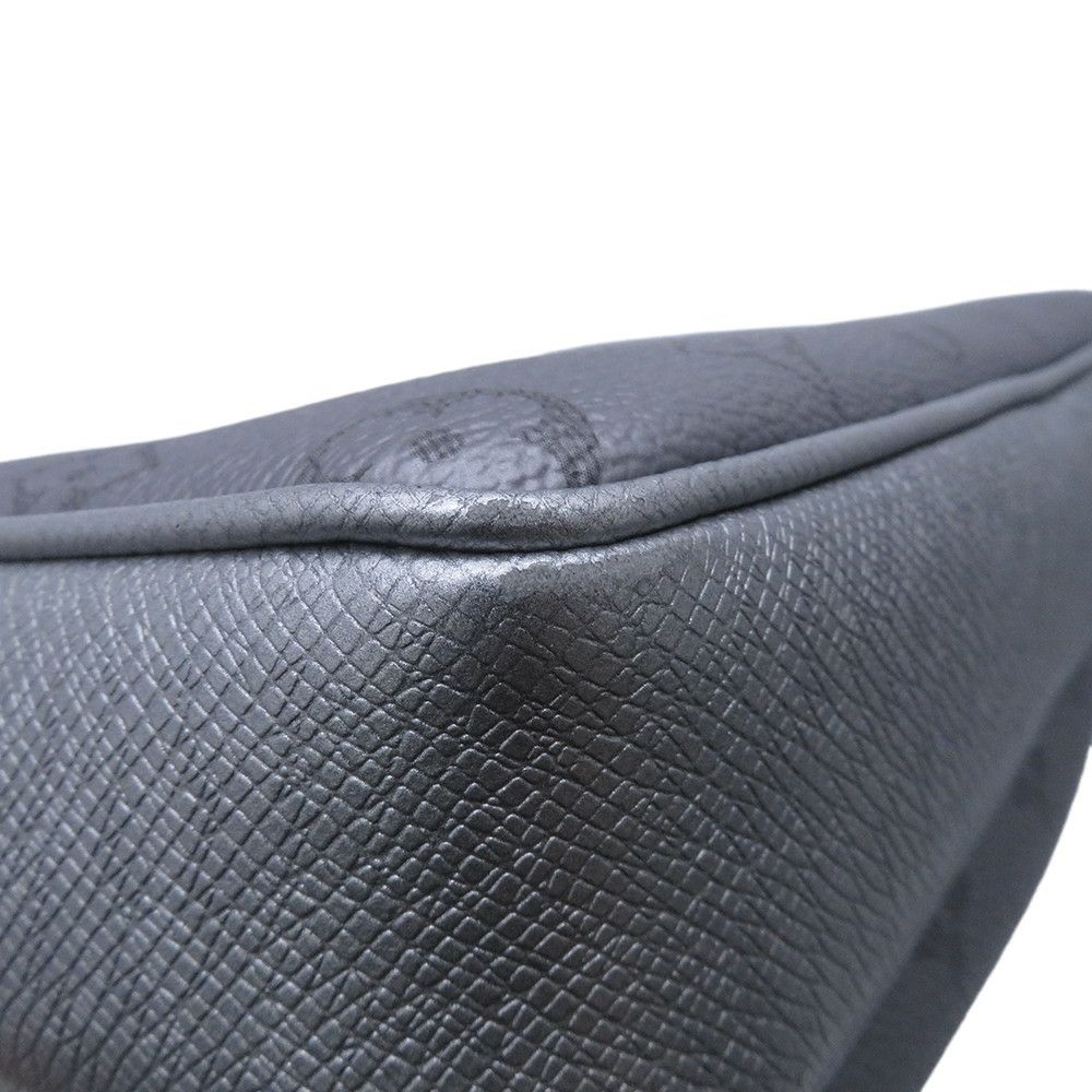 ルイヴィトン ショルダーバッグ モノグラム タイガ アウトドア・メッセンジャー M30830 LOUIS VUITTON ヴィトン タイガラマ