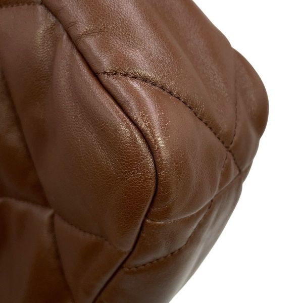 シャネル チェーンショルダーバッグ CHANEL19 ココマーク マトラッセ ラムスキン AS1160 CHANEL