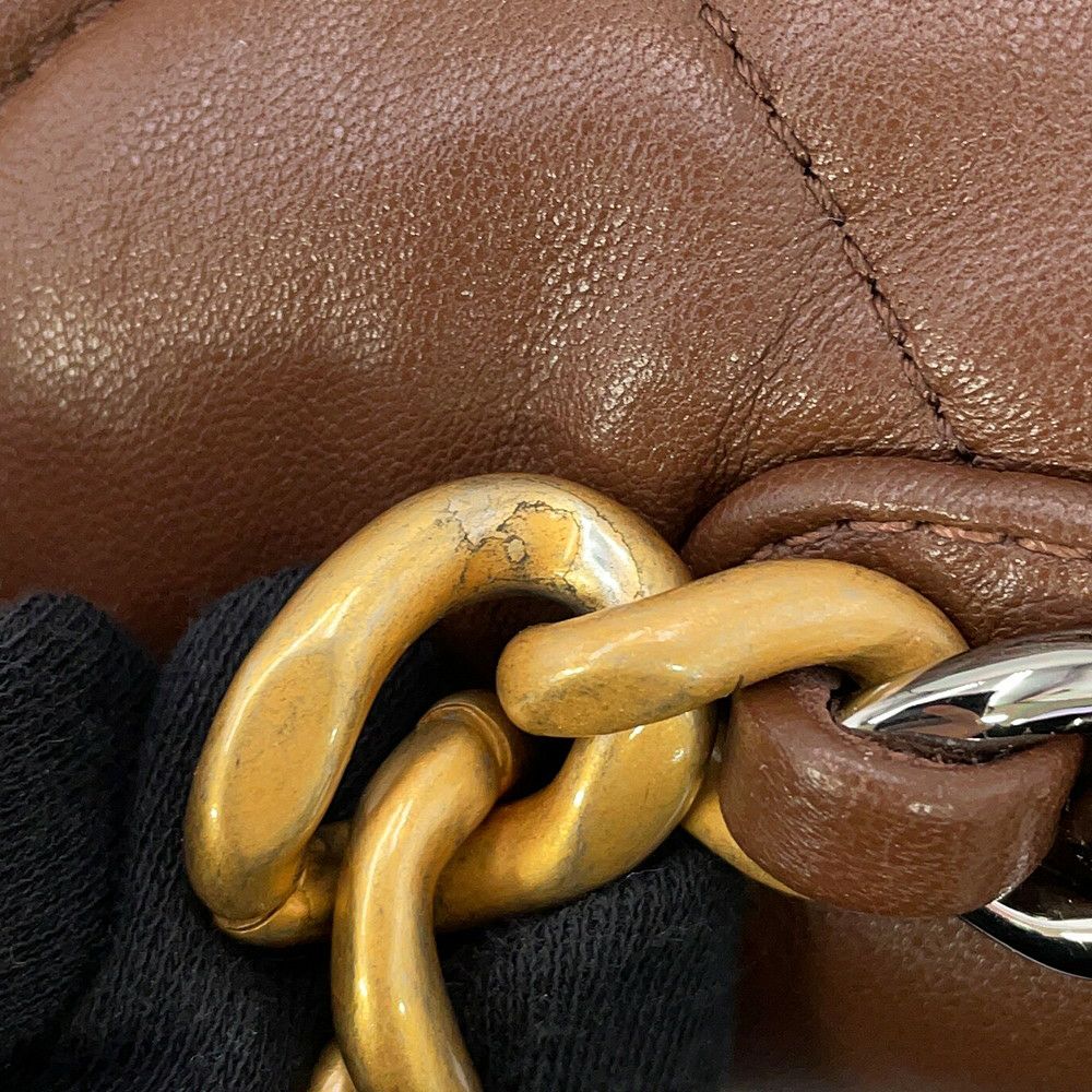 シャネル チェーンショルダーバッグ CHANEL19 ココマーク マトラッセ ラムスキン AS1160 CHANEL