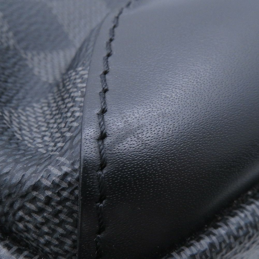 ルイヴィトン ボディバッグ ダミエ・グラフィット アヴェニュー・スリングバッグ N41719 LOUIS VUITTON 黒 ブラック