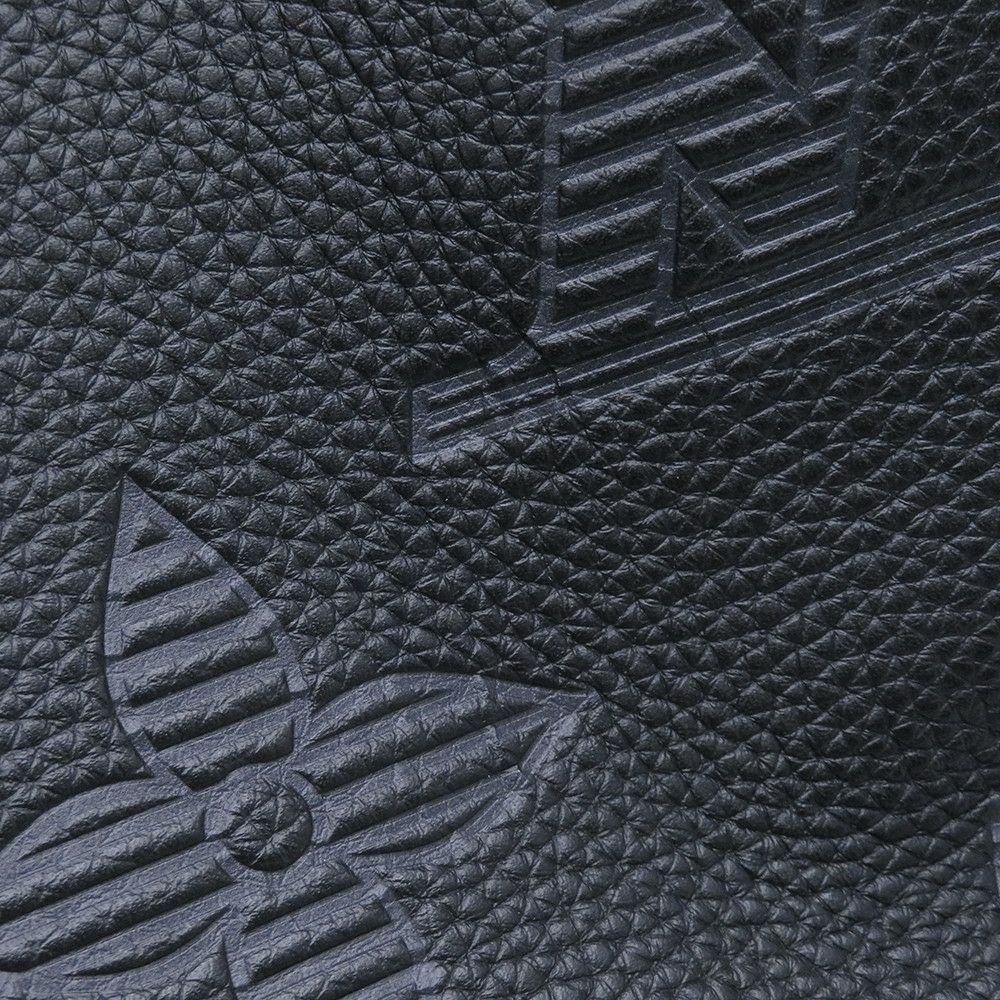 ルイヴィトン トートバッグ モノグラム・ジャイアント/トリヨン・シャドウレザー カバ・ヴォワヤージュNV M57290 ヴィトン 黒 ブラック