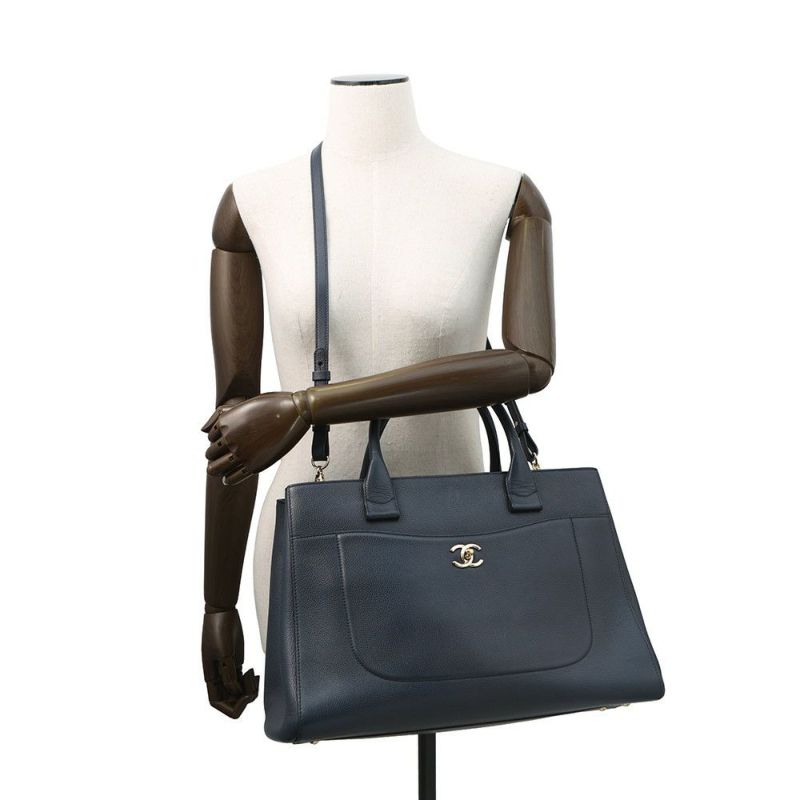 シャネル トートバッグ ラージ ネオエグゼクティブ レザー A69931 CHANEL 2way