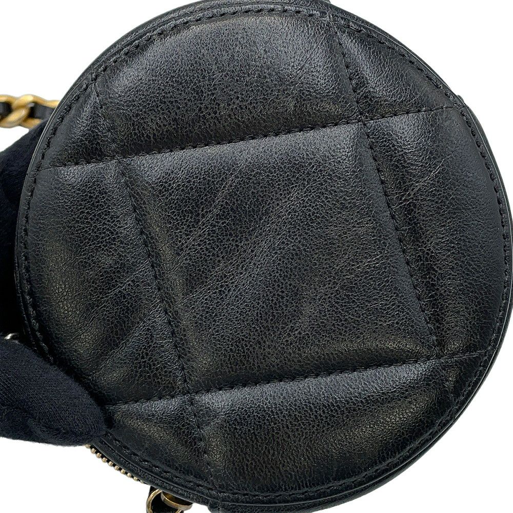シャネル チェーンショルダーバッグ CHANEL19 ココマーク マトラッセ ラムスキン AP0945 CHANEL 黒