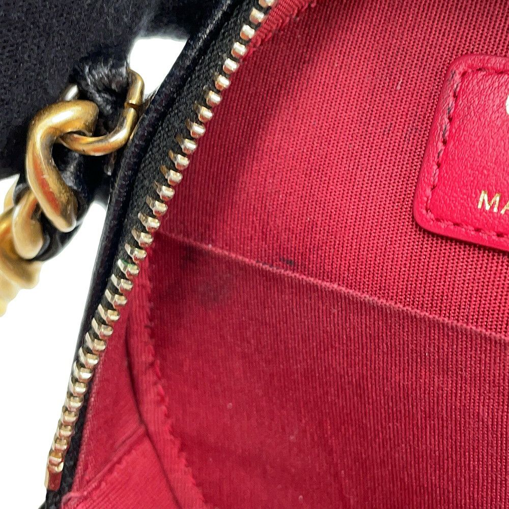 シャネル チェーンショルダーバッグ CHANEL19 ココマーク マトラッセ ラムスキン AP0945 CHANEL 黒