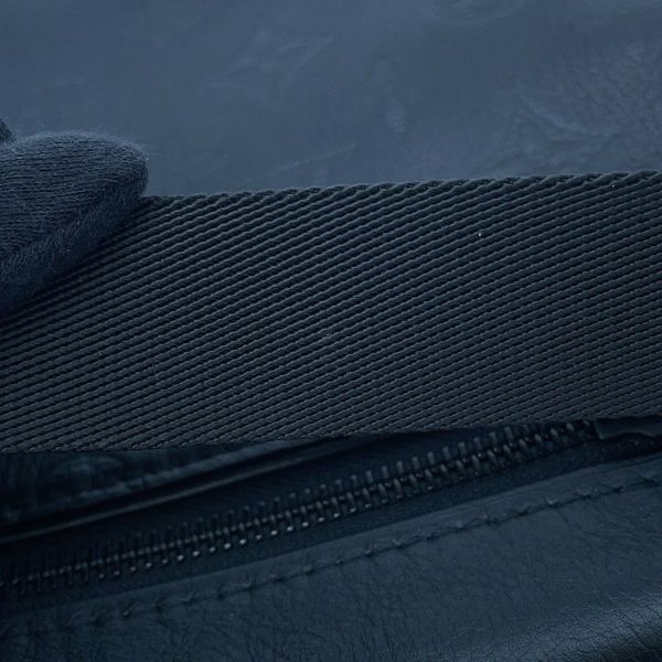 ルイヴィトン ボディバッグ モノグラム・シャドウ ディスカバリー・バムバッグPM M46036 ウエストバッグ 黒 ブラック