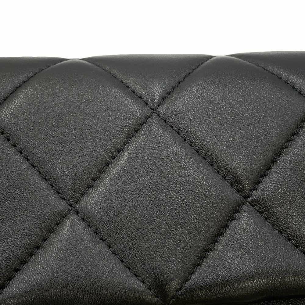 シャネル チェーンショルダーバッグ ココマーク マトラッセ パールボール ラムスキン AS4861 CHANEL 黒