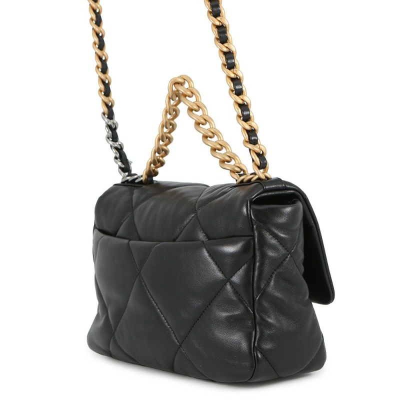 シャネル チェーンショルダーバッグ CHANEL19 マトラッセ ココマーク ラムスキン AS1160 CHANEL 黒