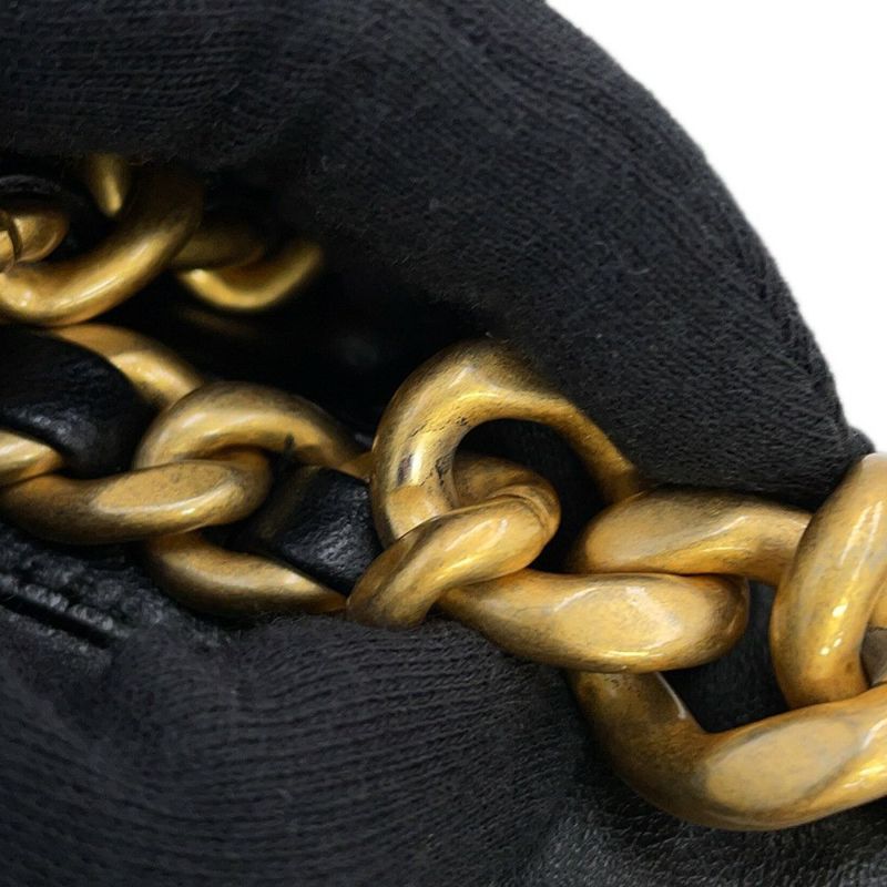 シャネル チェーンショルダーバッグ CHANEL19 マトラッセ ココマーク ラムスキン AS1160 CHANEL 黒