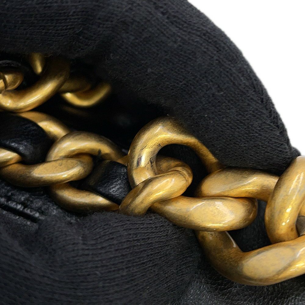 シャネル チェーンショルダーバッグ CHANEL19 マトラッセ ココマーク ラムスキン AS1160 CHANEL 黒