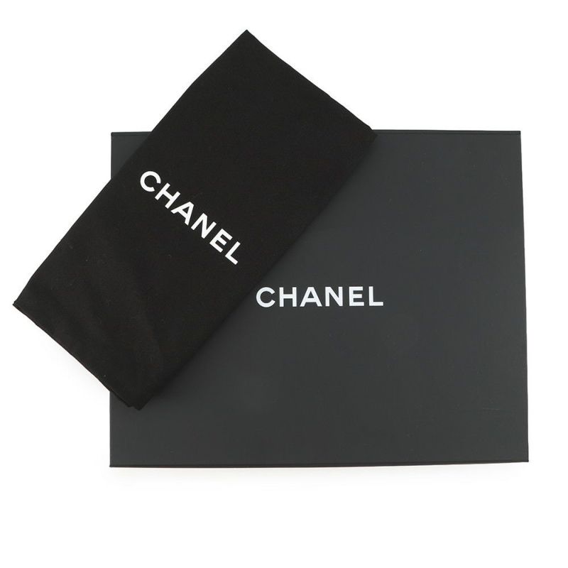 シャネル チェーンショルダーバッグ CHANEL19 マトラッセ ココマーク ラムスキン AS1160 CHANEL 黒
