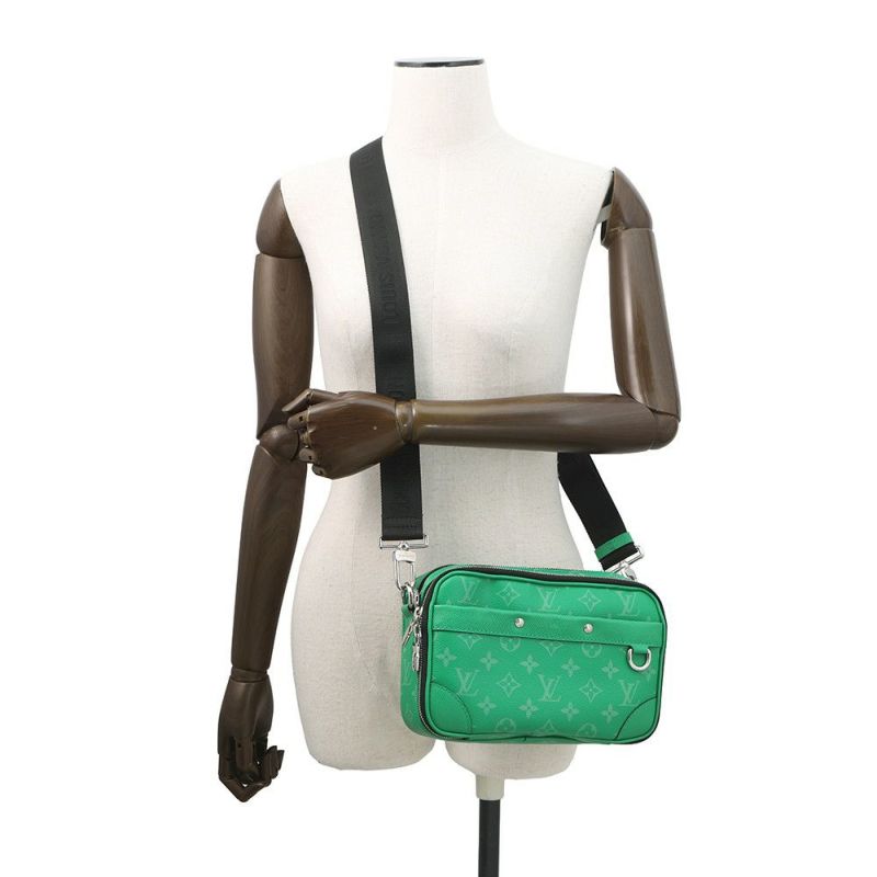 ルイヴィトン ショルダーバッグ モノグラム タイガラマ アルファ・メッセンジャー M31014 LOUIS VUITTON ヴィトン バッグ