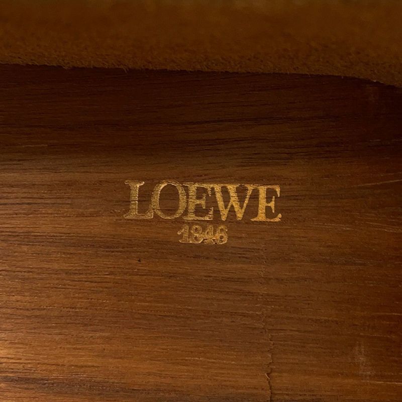 ロエベ トランクケース アナグラム スエード レザー LOEWE
