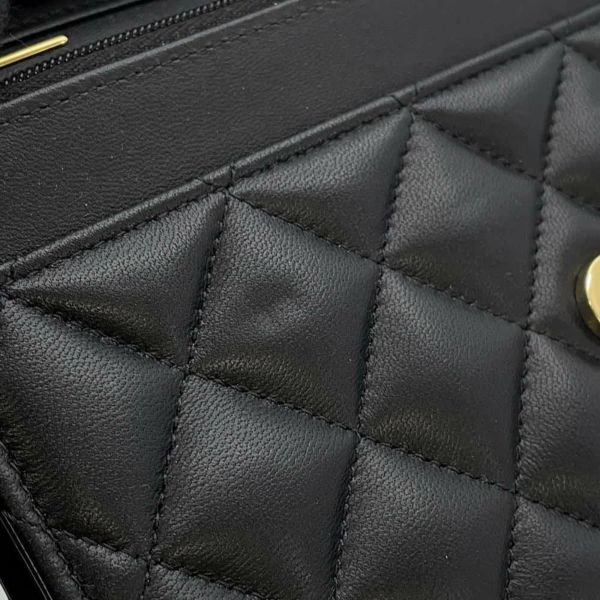 シャネル チェーンウォレット クラシック マトラッセ ココマーク ラムスキン AP0250 CHANEL 財布 ブラック 黒