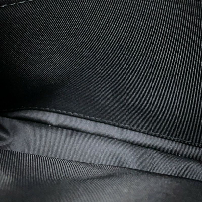 ルイヴィトン ショルダーバッグ モノグラム・シャドウ デュオ・メッセンジャー M69827 LOUIS VUITTON 黒 ブラック