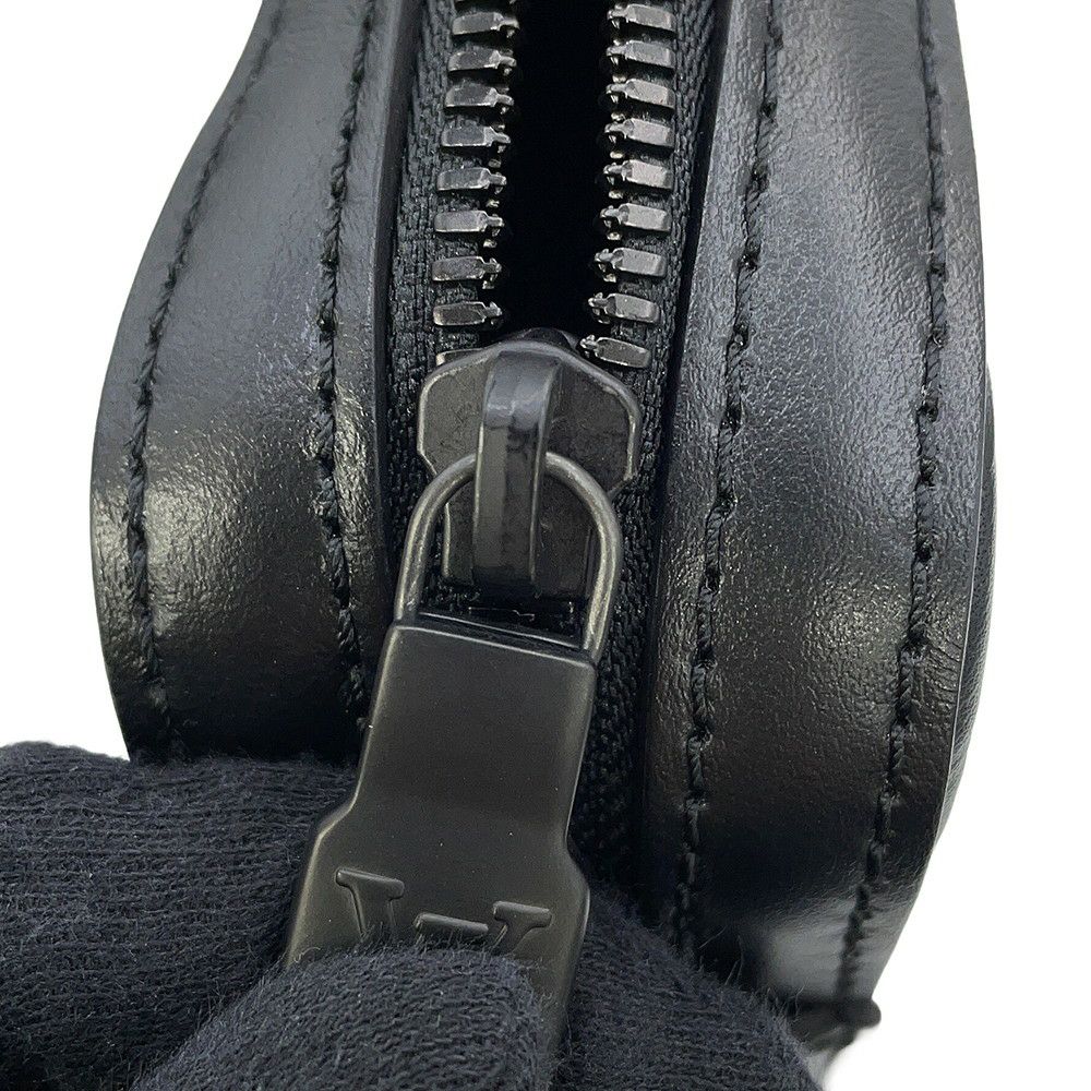 ルイヴィトン ショルダーバッグ モノグラム・シャドウ デュオ・メッセンジャー M69827 LOUIS VUITTON 黒 ブラック