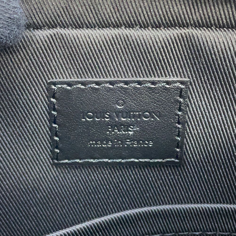 ルイヴィトン ショルダーバッグ モノグラム・シャドウ デュオ・メッセンジャー M69827 LOUIS VUITTON 黒 ブラック