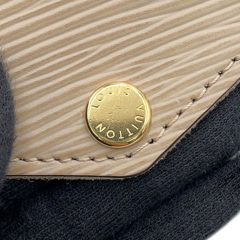 ルイヴィトン チェーンウォレット エピ ポシェット・フェリシー M68758 LOUIS VUITTON 財布