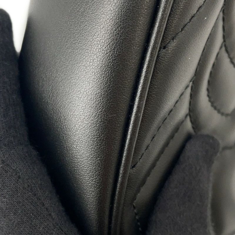 グッチ ショルダーバッグ GGマーモント キルティング ミニ レザー 448065 GUCCI バッグ 黒