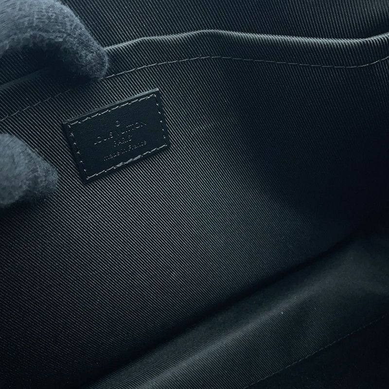 ルイヴィトン クラッチバッグ モノグラム・エクリプス ポシェット ヴォワヤージュ スープル M82543 メンズ 黒 ブラック