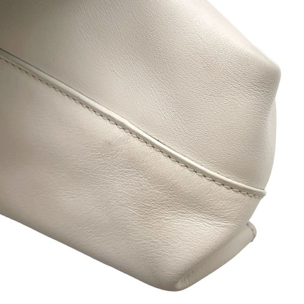 ロエベ チェーンショルダーバッグ パセオ スモール  レザー LOEWE バッグ 白